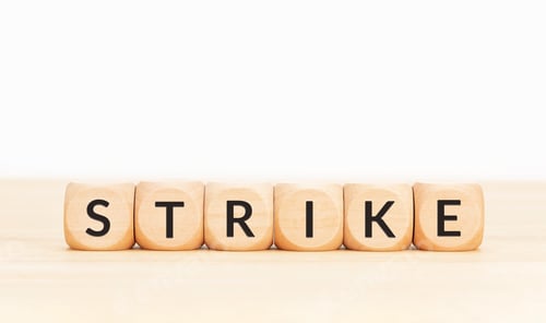 Preview: Strike word on wooden blocks