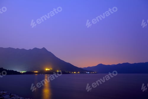 Preview: Seascape at night