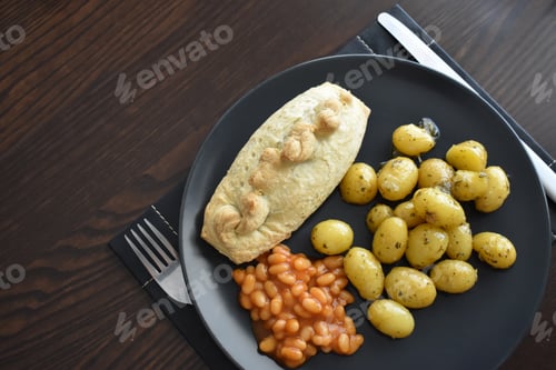 Preview: Cornish pasty, beans and sauteed potatoes.