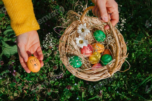 Preview: Easter