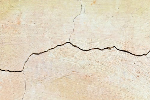 Preview: Dirty old cracked concrete wall texture background.