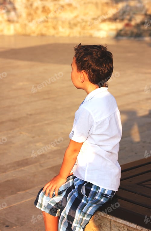 Preview: Boy at the street