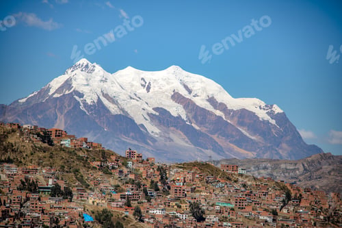 Preview: Aerial view of La Paz with Illimani Mountain on background - La Paz, Bolivia