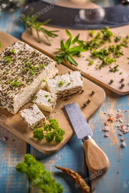 Preview: Cheese with spices