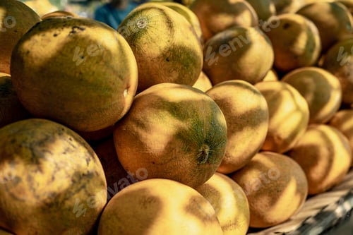 Preview: Watermelons and melons on the market