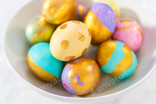 Preview: Easter eggs
