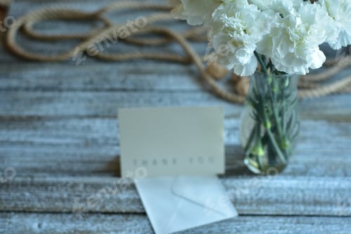 Preview: Thank You Card with White Flowers Arrangement