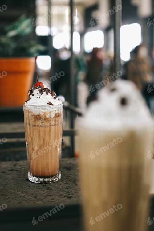 Preview: Ice Coffee or Chocolate Drink