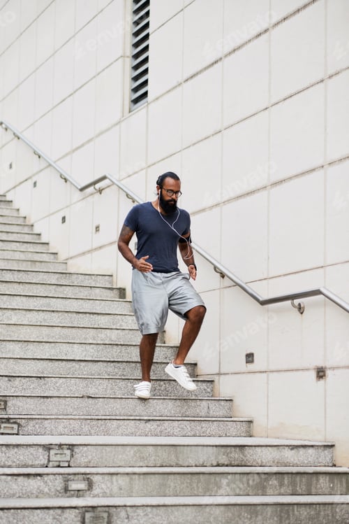 Preview: Athlete Having Running Workout