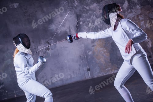 Preview: Two women fencing
