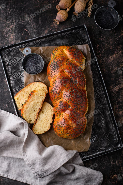 Preview: Traditional Jewish sabbath Challah bread