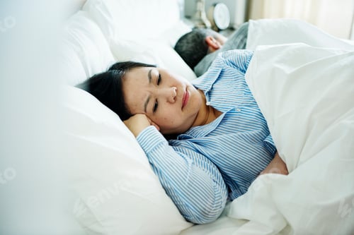 Preview: Couple on bed having an arguement