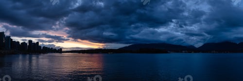 Preview: Panoramic View of Coal Harbour, Marina, Modern City and Stanley Park.