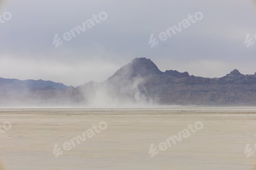 Preview: Windy day at the Bonneville Salt Flats