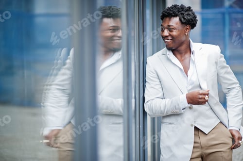 Preview: White suit man