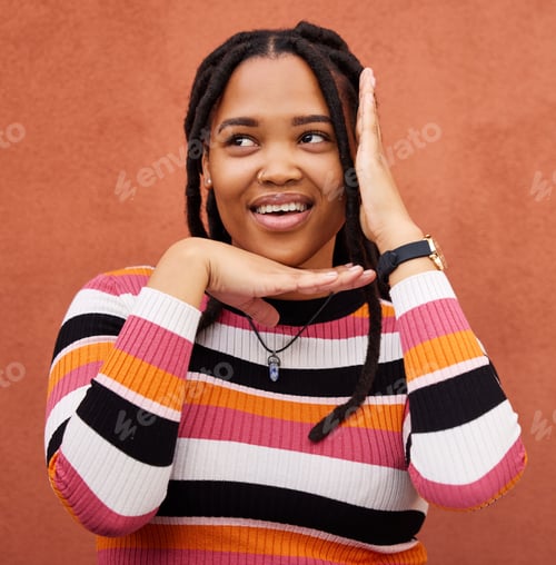 Preview: Smile, frame and hands by face of black woman for focus, perspective and fashion style. Happy, icon