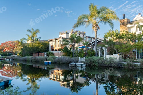 Preview: Houses along the Venice Canals in Los Angeles, California.