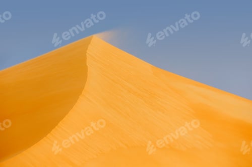 Preview: Wind blowing off the sand dune in the Liwa desert in UAE