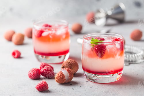 Preview: Cold lychee and raspberry cocktail