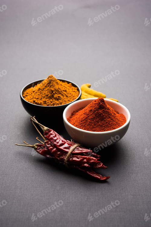 Preview: Turmeric and Chilli Powder