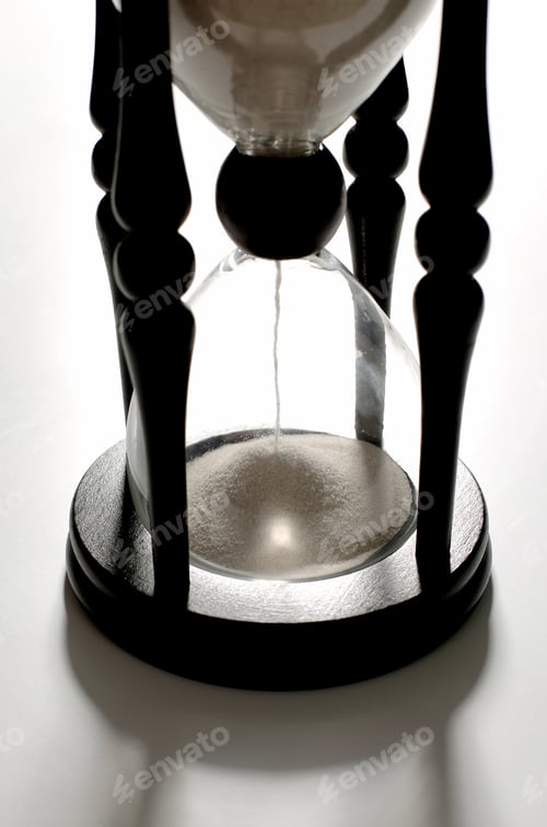 Preview: Hourglass