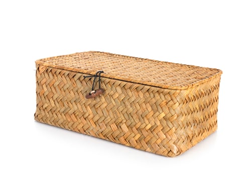 Preview: rattan box in studio