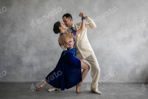 Preview: Couple of professional dancers in tango movement