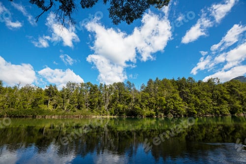Preview: Summer lake