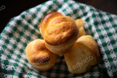 Preview: freshly baked brazilian tapioca bread