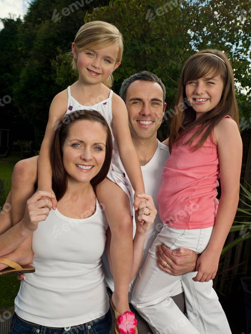 Preview: A family portrait in the garden