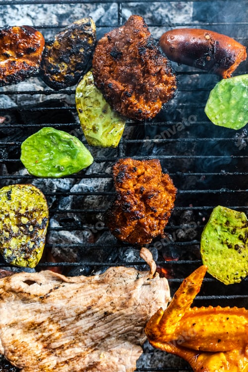Preview: Grilled nopales, chicken, sausage and grilled beef
