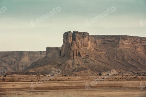 Preview: Tuwaiq Mountains
