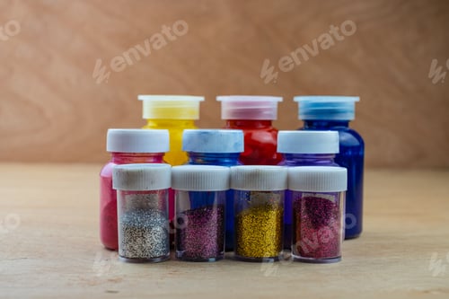 Preview: Mixing color epoxy resin in plastic cup