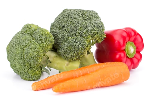 Preview: Fresh vegetables: brocolli, bell peppers, carrot, onion isolated on white background