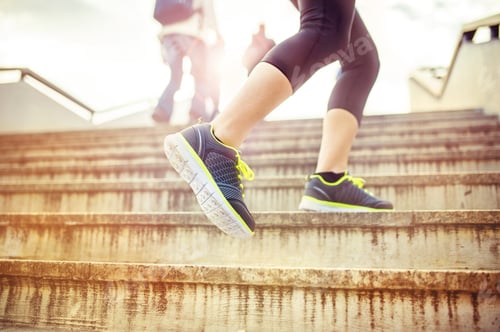 Preview: Female runner, feet closeup