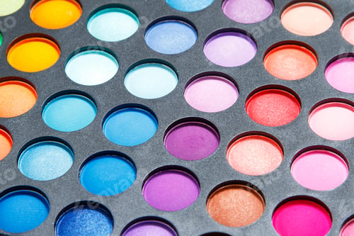 Preview: Palette with a multicolored eyeshadows