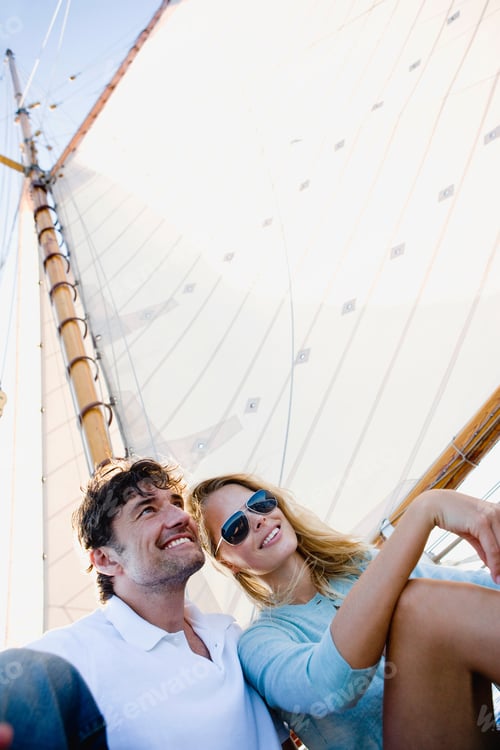 Preview: couple on a sailing boat smiling