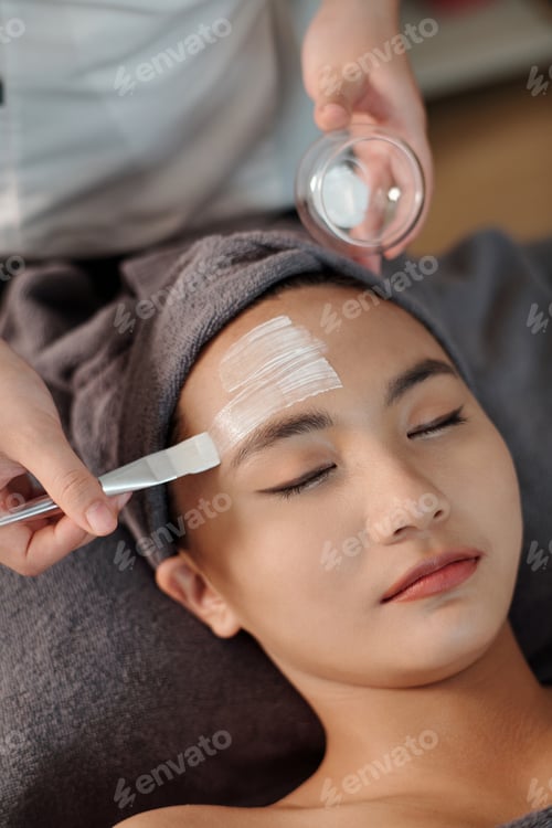 Preview: Esthetician Applying Moisturizing Mask