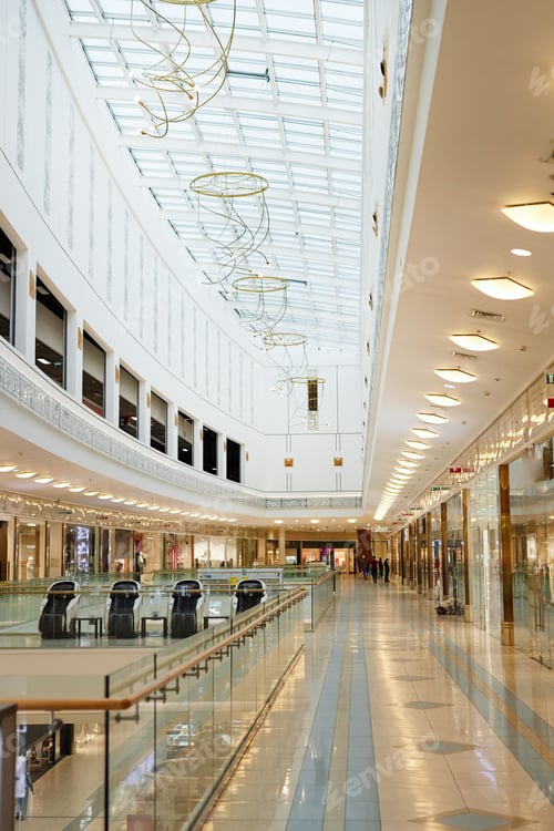 Preview: Fashionable Mall Hall