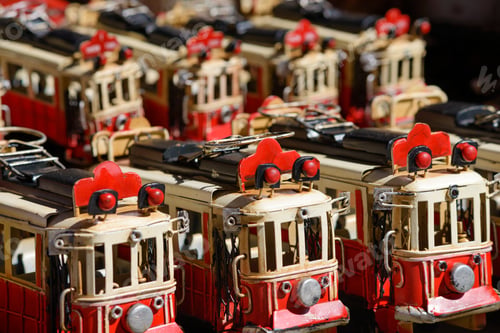 Preview: Red streetcars