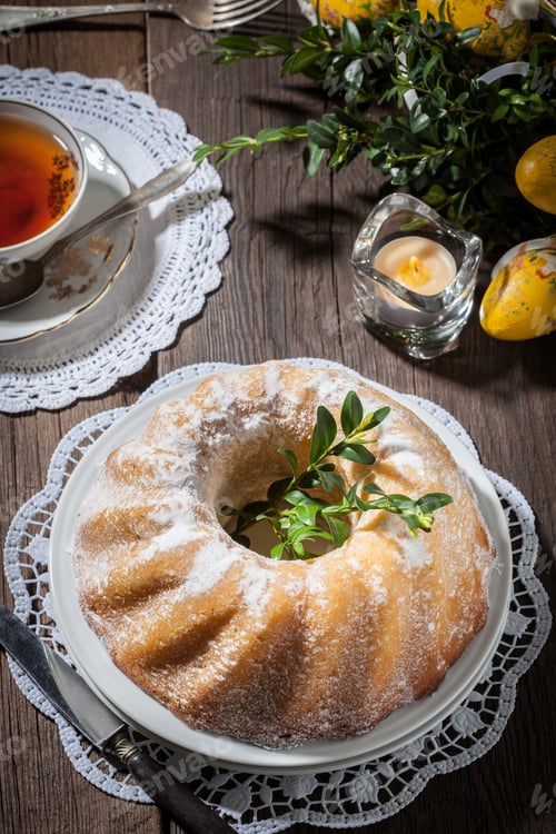 Preview: Traditional easter cake.