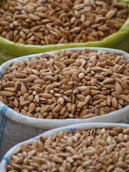 Preview: Fabric bags of grains and spices