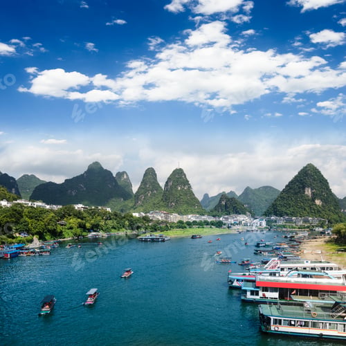 Preview: Bamboo raft at the Ulong river near Yangshuo
