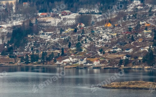 Preview: Picturesque winter landscape of coastal villages in Norway