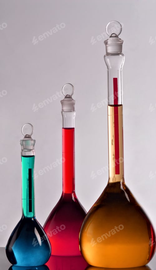 Preview: Petri dish in lab isolated on white