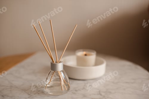 Preview: Home fragrance in glass bottle on table in room
