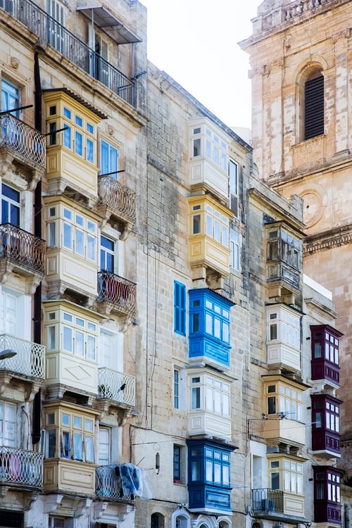 Preview: Old beautiful houses in Valetta, Malta