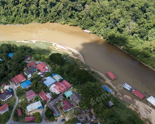 Preview: Aerial view of the National Park Kuala Tahan River with the village.