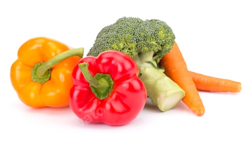 Preview: Fresh vegetables: brocolli, bell peppers, carrot, onion isolated on white background
