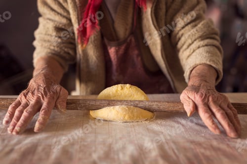 Preview: Dough and a rolling pin